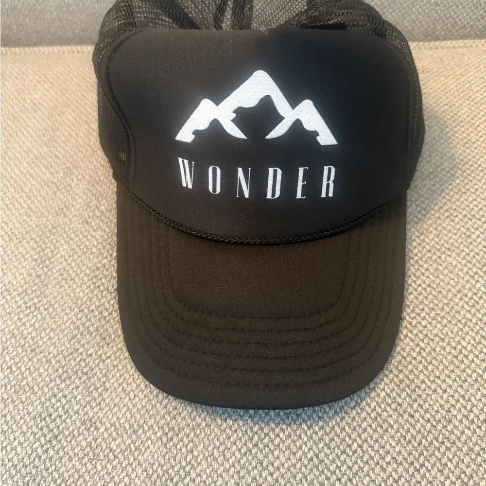OTTO Black and White‎ Trucker Hat with Mountain Wonder Logo